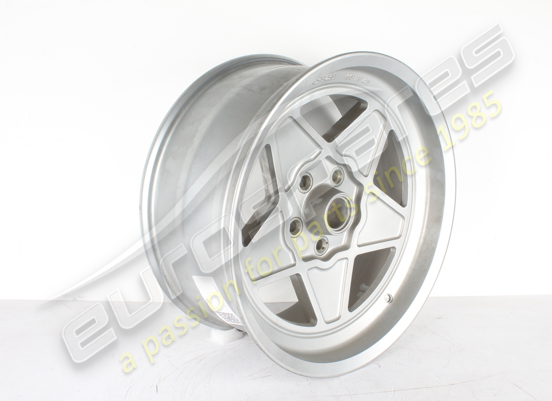 nuovo ferrari ruota stradale trx 180tr415. numero parte 117180 (3)