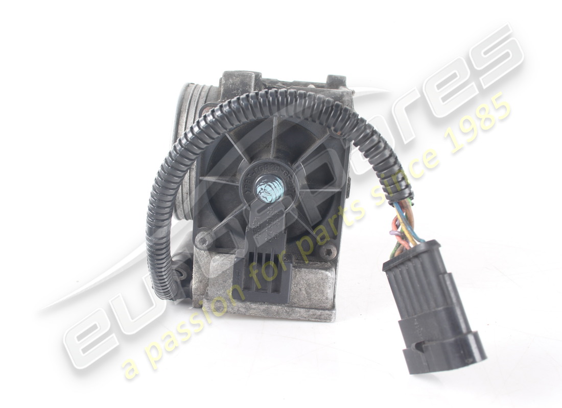 CORPO FARFALLATO MASERATI USATO. NUMERO PARTE 585064604 (3) corpo farfallato maserati usato. numero parte 585064604 (3)