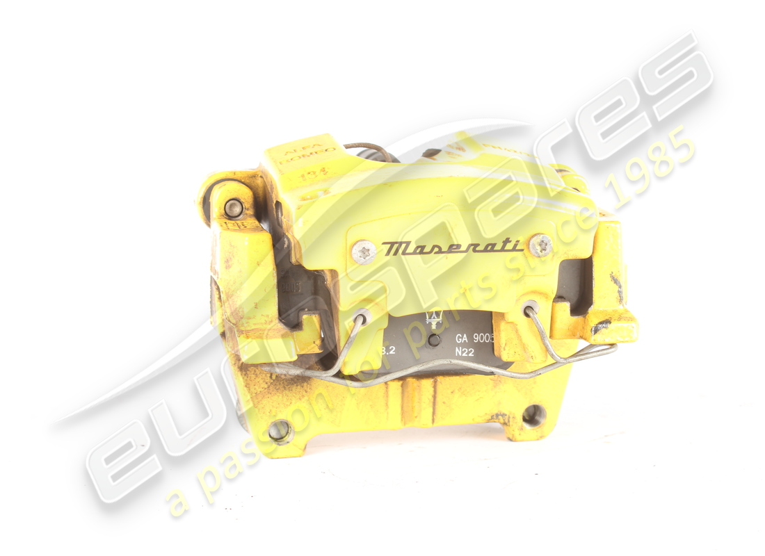 PINZA POSTERIORE DESTRO USATA Maserati GIALLA. NUMERO PARTE 673013278 (1)