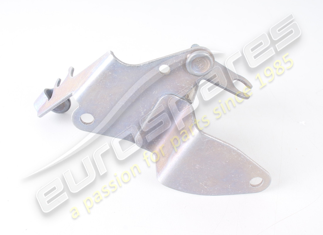 nuova ferrari staffa sx. numero parte 251084 (4)