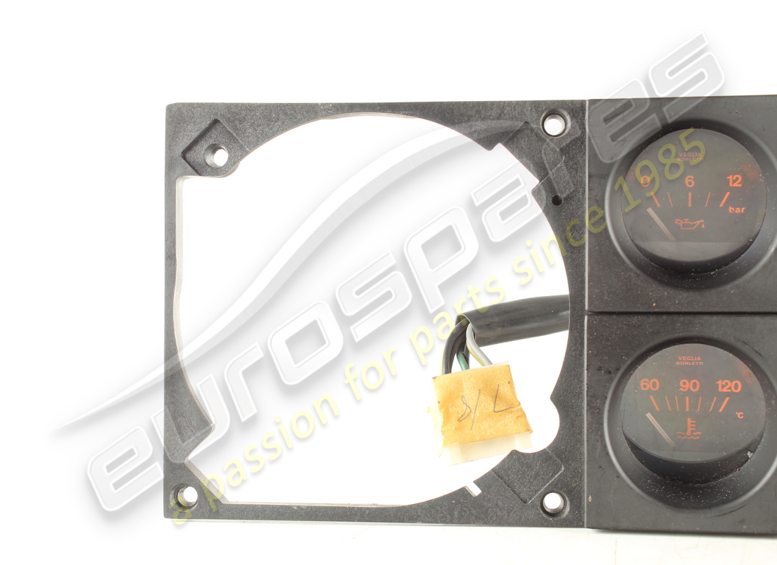 used ferrari temp/oil gauge lhd part number 2578032020 (2)