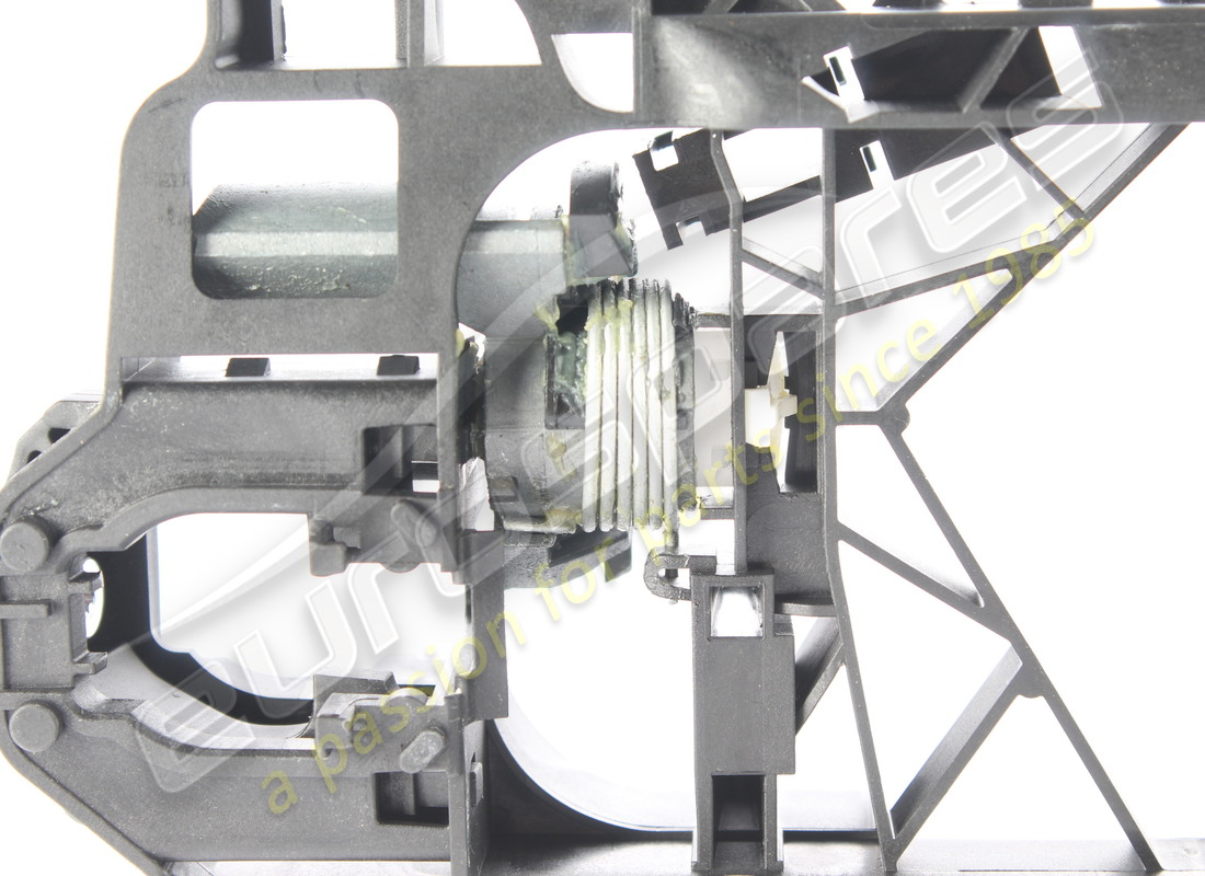 usata lamborghini staffa di montaggio. numero parte 4n0837811b (2)