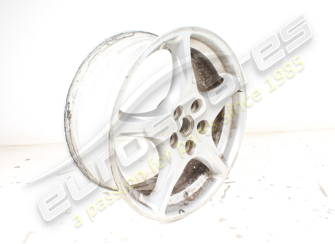 cerchio ruota anteriore ferrari usato 8jx18. numero parte 194186 (2)