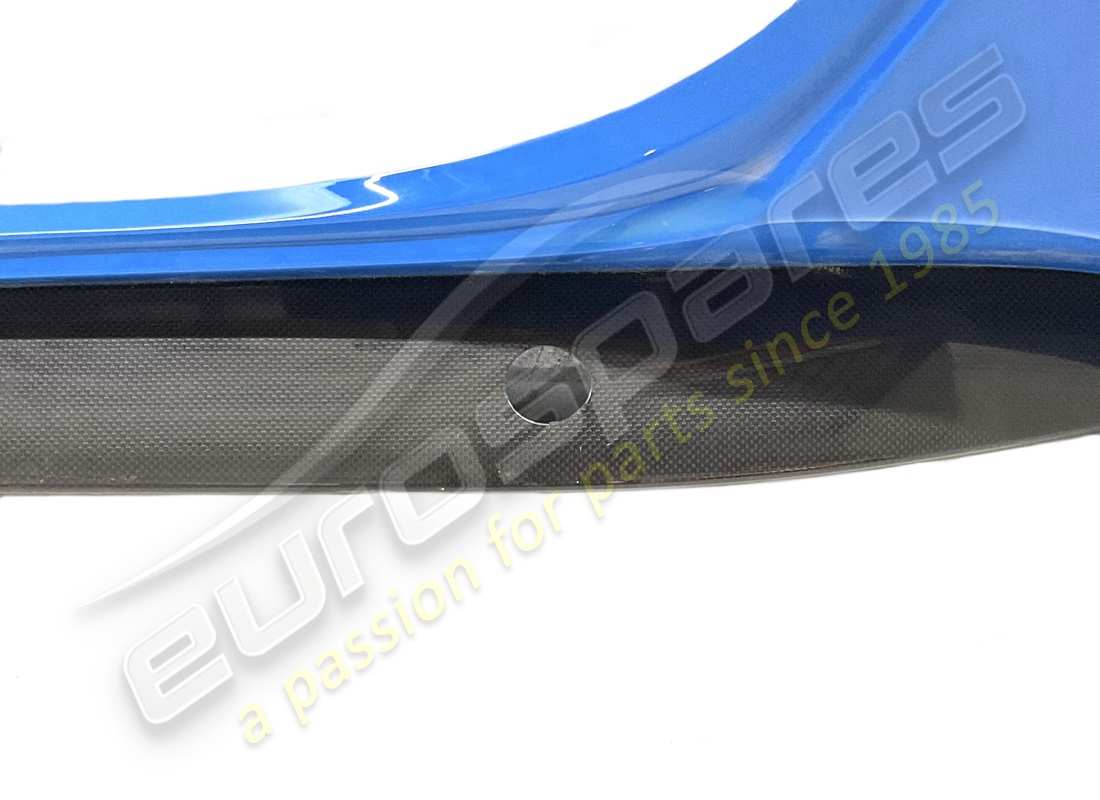 rivestimento sottoporta sx completo ferrari usato. numero parte 766055 (3)