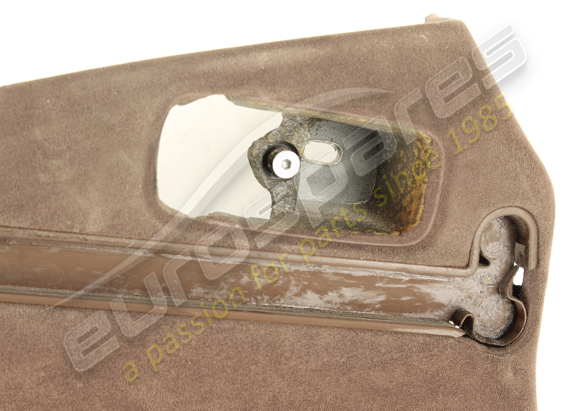 rivestimento portellone sx usato ferrari. numero parte 84406207 (3)
