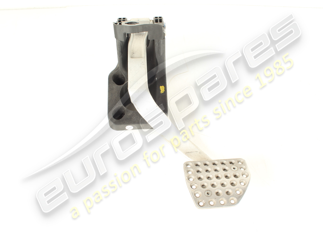 PEDALIERA COMPLETA USATA Eurospares . NUMERO PARTE EAP1564160 (1)