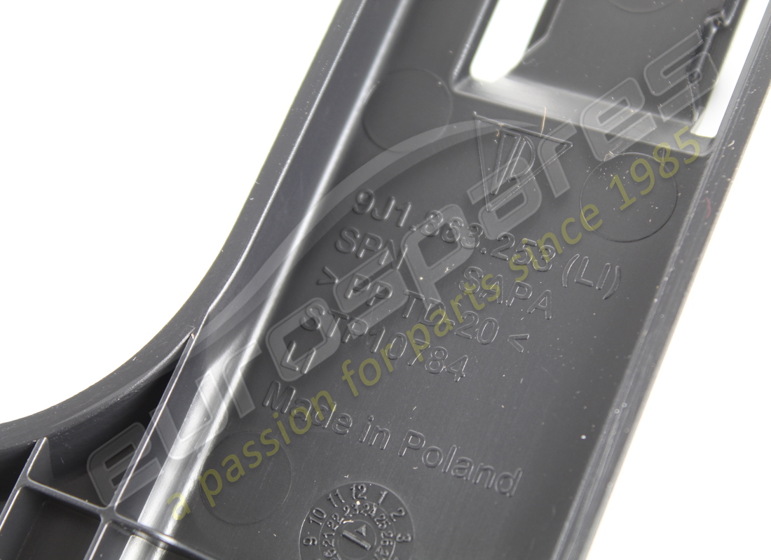 NUOVO PORSCHE FERMO PER TRIANGOLO DI AVVERTENZA NERO. NUMERO PARTE 9J1863253OK1 (4) nuovo porsche fermo per triangolo di avvertenza nero. numero parte 9j1863253ok1 (4)