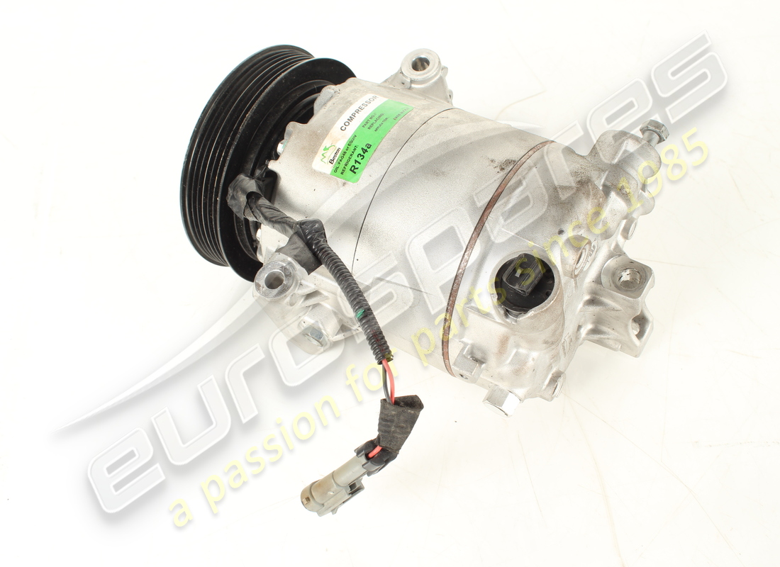 compressore dell'aria condizionata ferrari usato. numero parte 265692 (7)