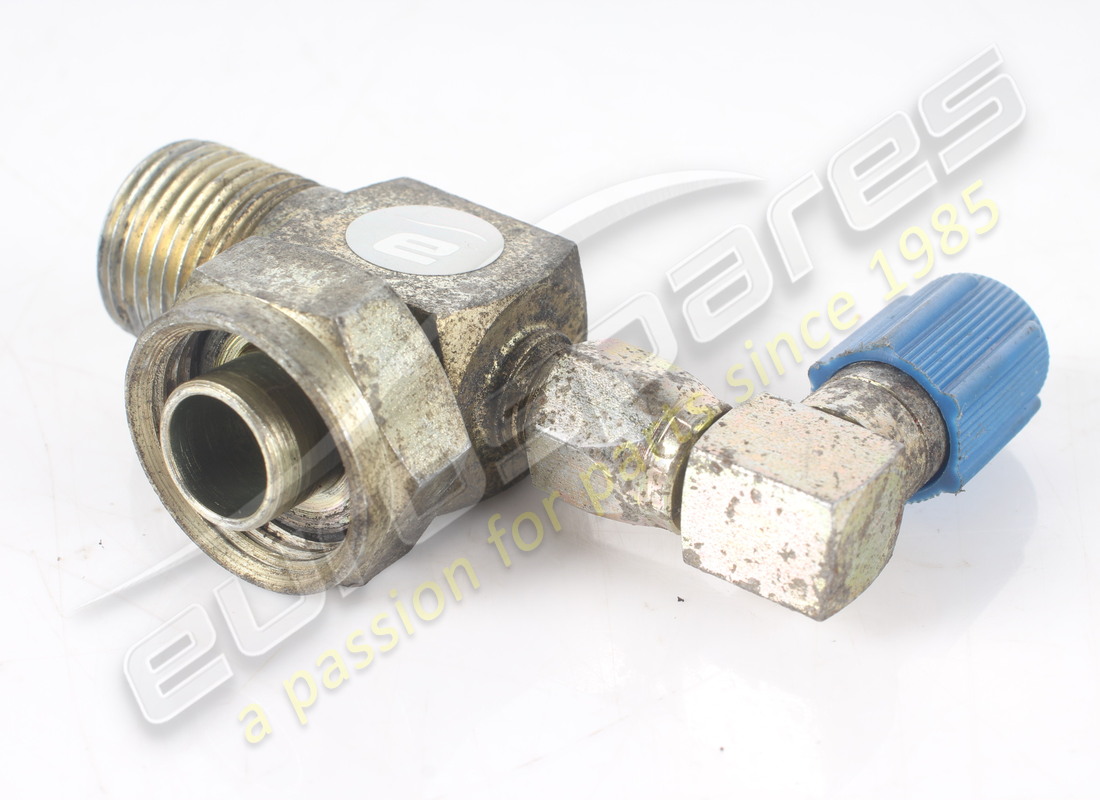 used ferrari compressor valve inlet. part number 124333 (1)