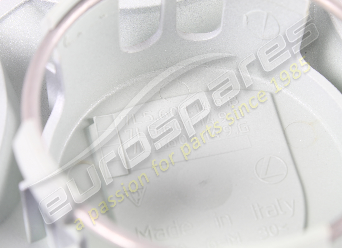 NUOVO PORSCHE TAPPO RUOTA ARGENTO. NUMERO PARTE 955361303029A1 (4) nuovo porsche tappo ruota argento. numero parte 955361303029a1 (4)