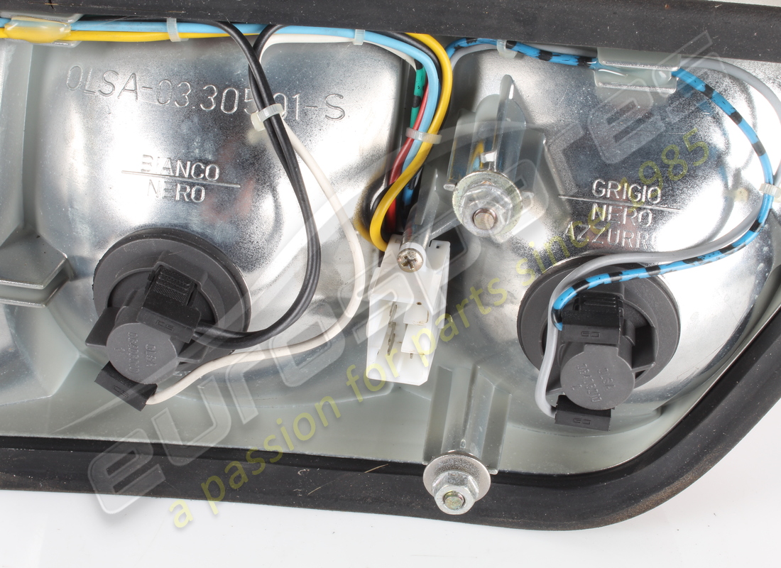 fanale posteriore sx usato maserati. numero parte 373100138 (5)