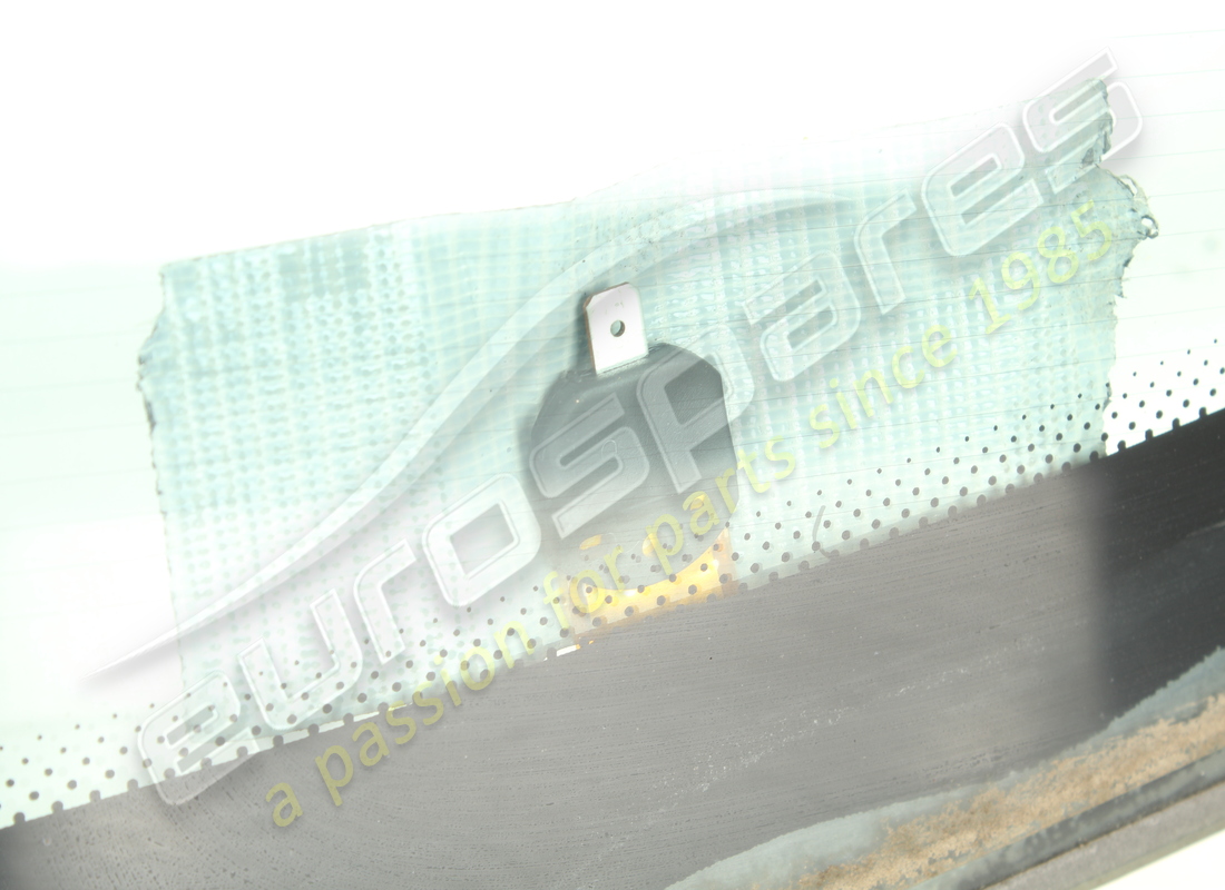 MASERATI VETRO DEL LUNOTTO POSTERIORE USATO. NUMERO PARTE 83745100 (5) maserati vetro del lunotto posteriore usato. numero parte 83745100 (5)