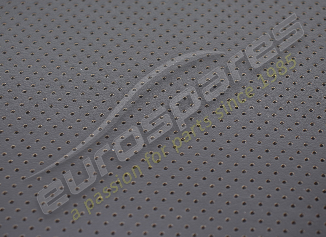 USED FERRARI FINIZIONE CENTRALE PLANCIA C. PART NUMBER 89313300 (4) used ferrari finizione centrale plancia c. part number 89313300 (4)