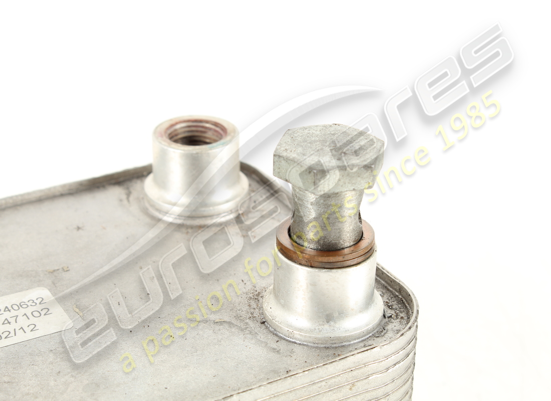 SCAMBIATORE DI CALORE A OLIO FERRARI USATO. NUMERO PARTE 240632 (4) scambiatore di calore a olio ferrari usato. numero parte 240632 (4)