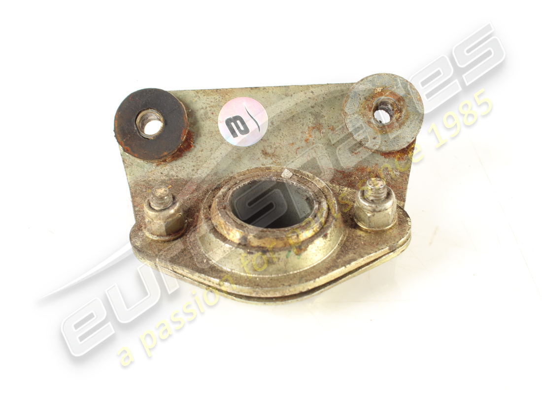 USED EUROSPARES LOWER STEERING JOINT COMPLETE . PART NUMBER EAP1729608 (1)