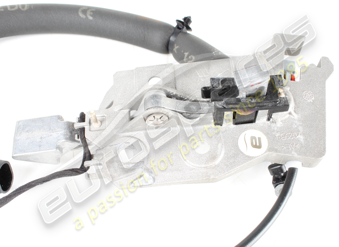 modulo maniglia porta esterna sinistra ferrari usato. numero parte 768209 (2)