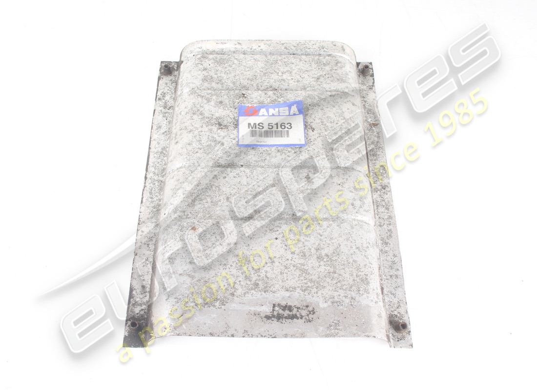 paratia usata maserati. numero parte 379000137 (1)