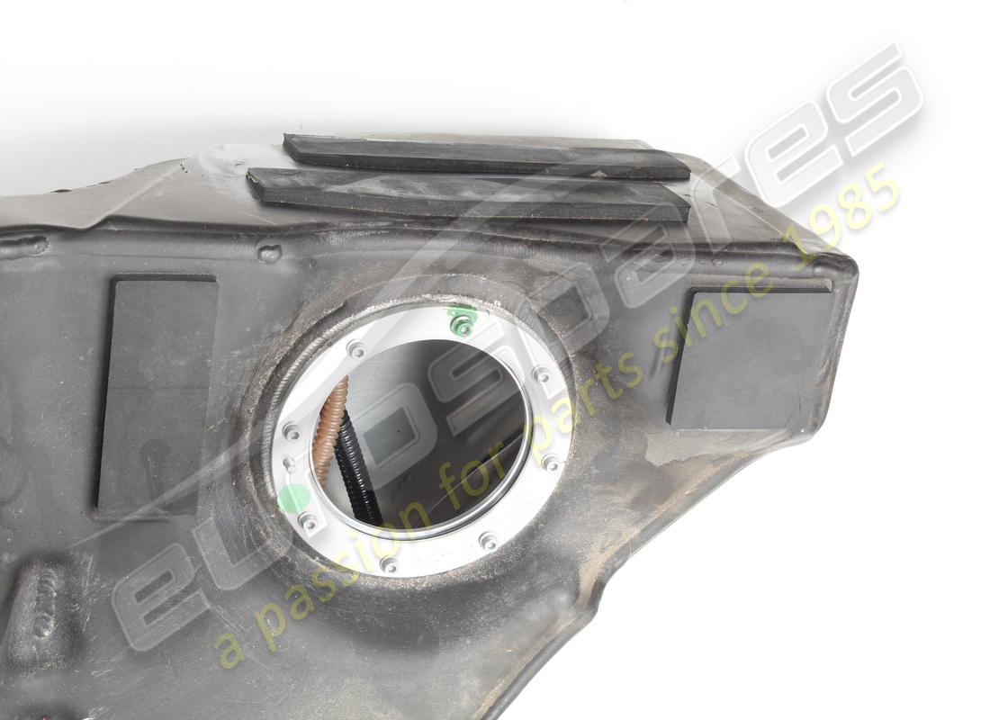 SERBATOIO CARBURANTE FERRARI USATO. NUMERO PARTE 269702 (2) serbatoio carburante ferrari usato. numero parte 269702 (2)