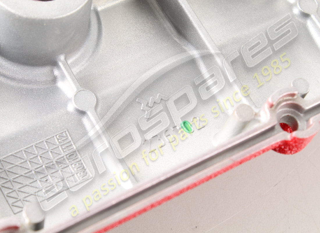 nuovo ferrari coperchio testa cilindri dx. numero parte 236702 (3)
