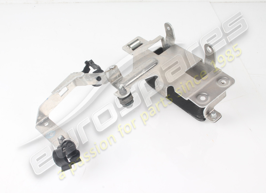 usato ferrari refrigeratore staffa sostegno. numero parte 848233 (4)