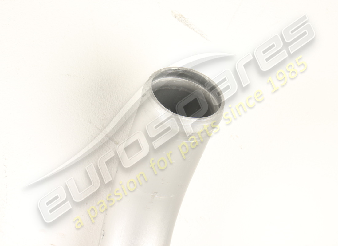 nuovo lamborghini tubo di uscita del radiatore della pompa del liquido di raffreddamento. numero parte 0017001314 (5)