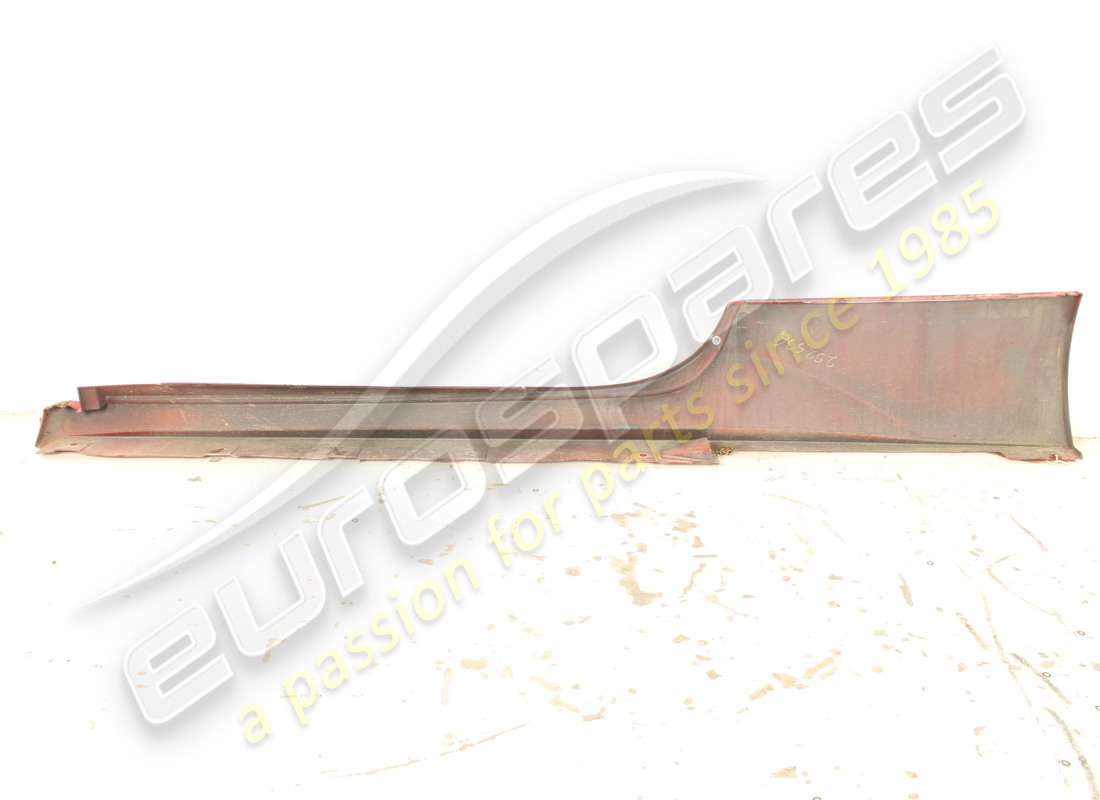 rivestimento sottoporta dx usato ferrari. numero parte 83243210 (2)
