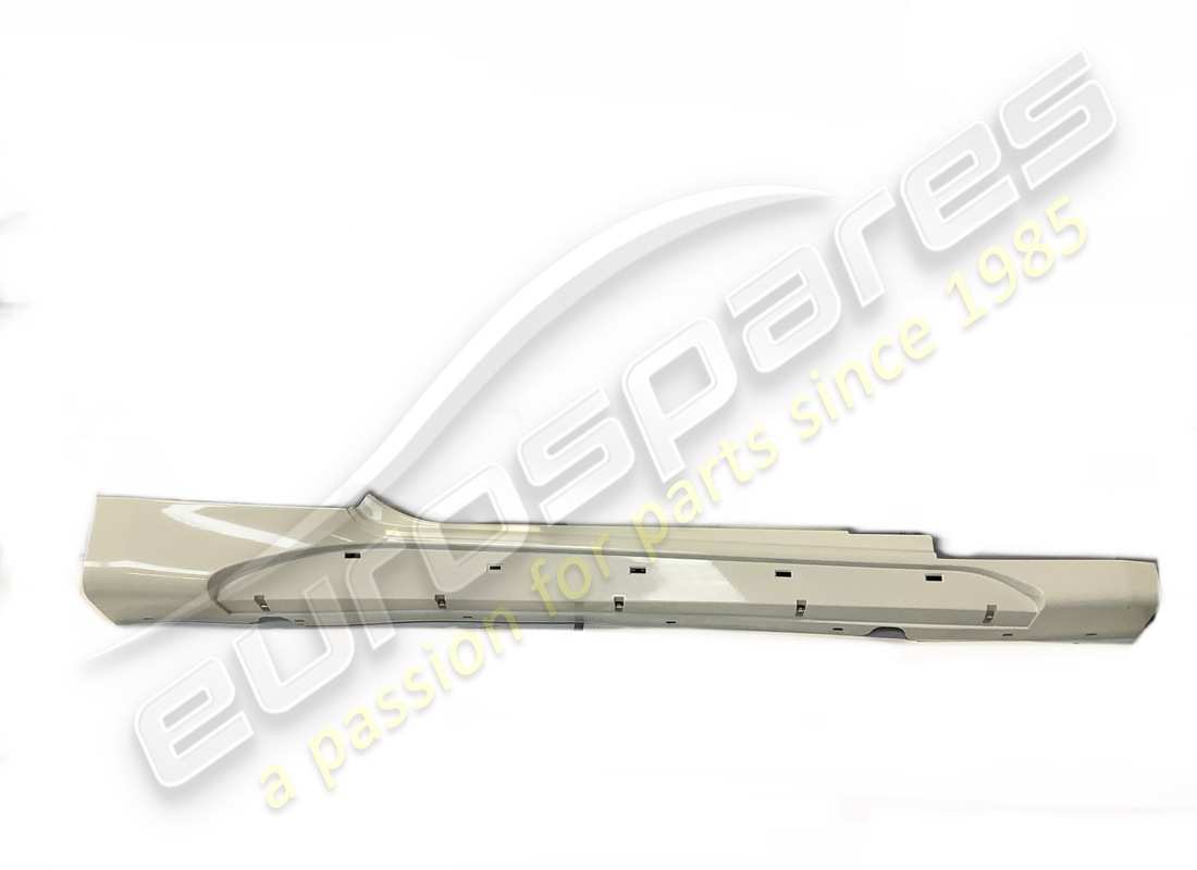 USATO Maserati RH LATO GONNA MC LINE . NUMERO PARTE 980145389 (1)