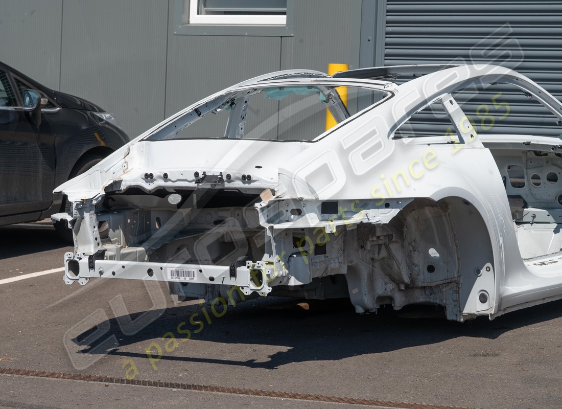 telaio posteriore e pannelli post. usati porsche 992 gt3. numero parte eap1510496 (3)