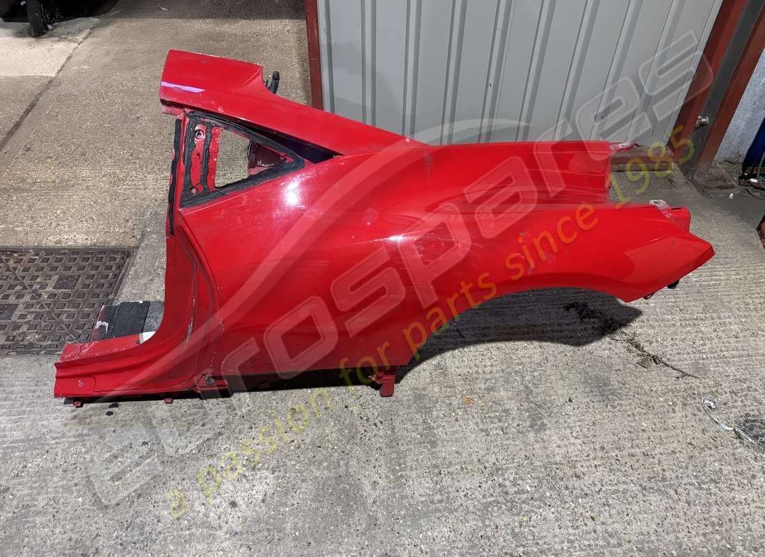 USATO Ferrari FIANCO SINISTRO. NUMERO PARTE 83816011 (1)