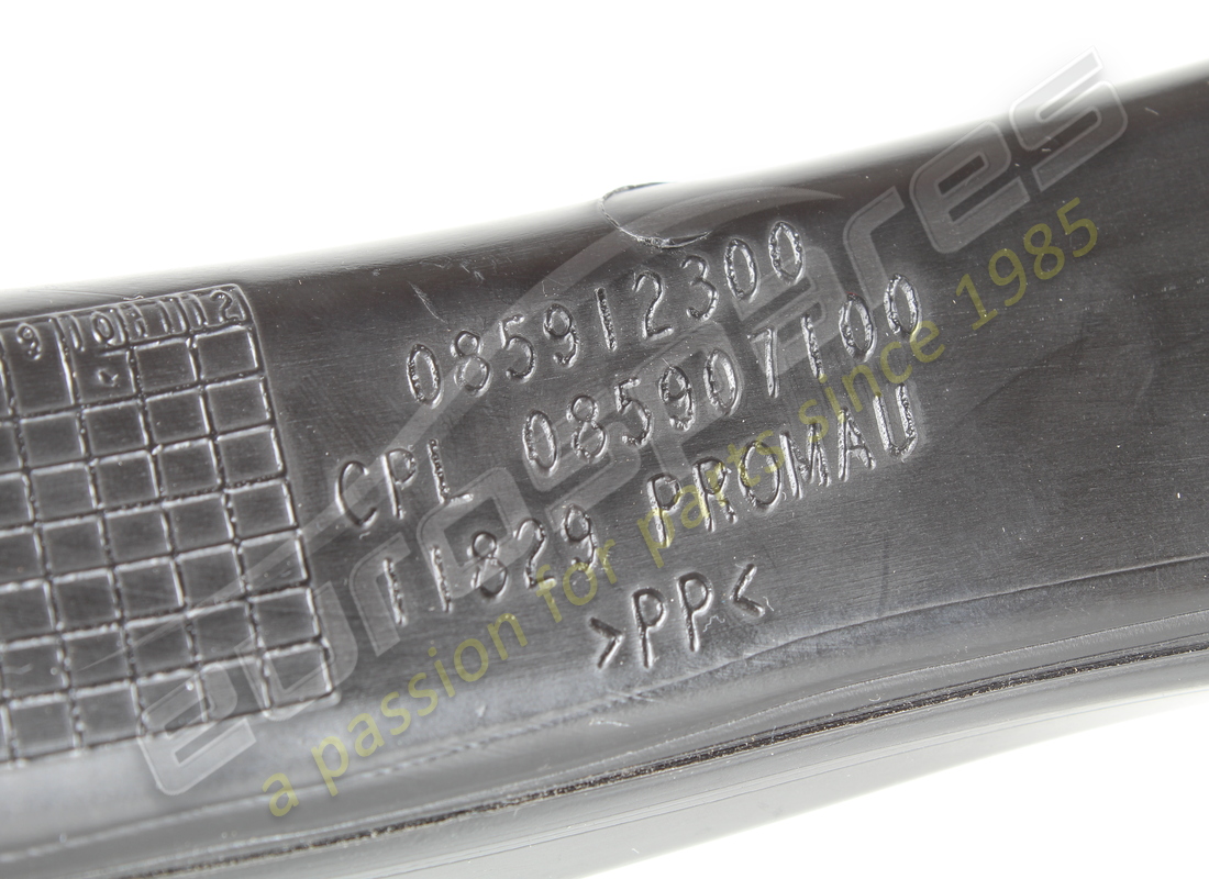 usato ferrari condotto demister sx. numero parte 85907100 (6)