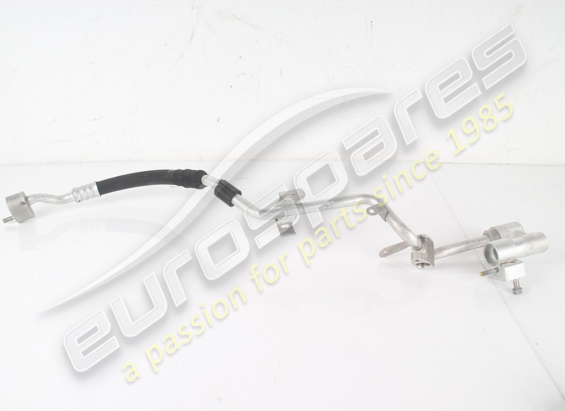 USATO Ferrari TUBO RIT. DA SOTTOT. A SEZ. . NUMERO PARTE 861590 (1) USATO Ferrari TUBO RIT. DA SOTTOT. A SEZ. . NUMERO PARTE 861590 (1)