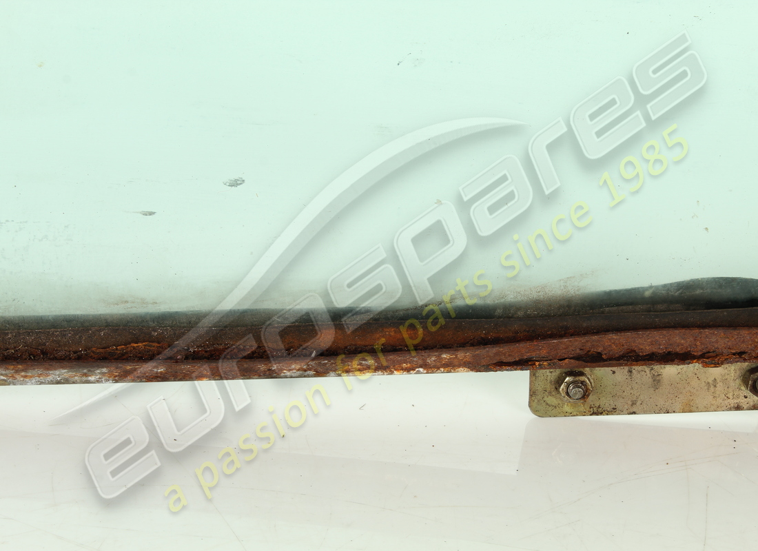 usato ferrari dx vetro della porta. numero parte 61034100 (3)