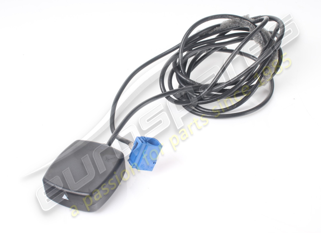 ANTENNA GPS GLONASS Ferrari USATA. NUMERO PARTE 336506 (1)