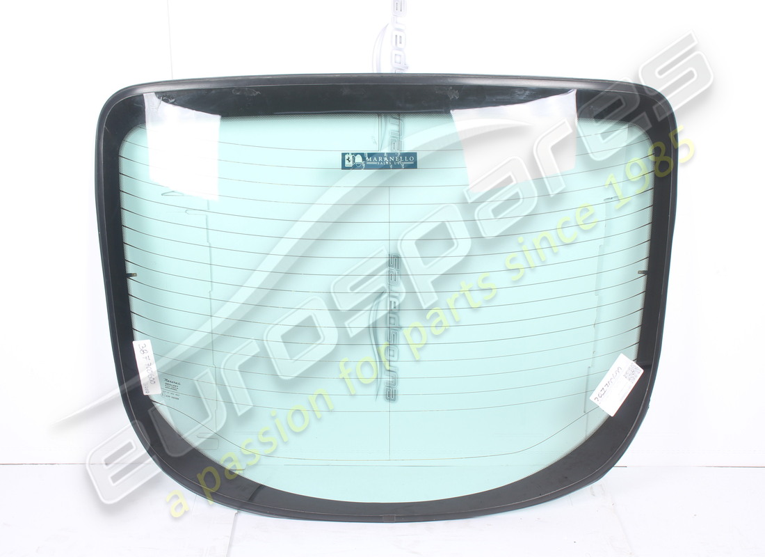 USATO Maserati LUNOTTO POSTERIORE. NUMERO PARTE 387700600 (1)
