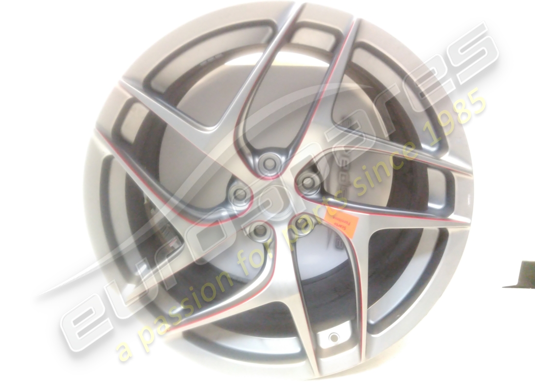 ruota posteriore sx usata ferrari. numero parte 325271 (1)