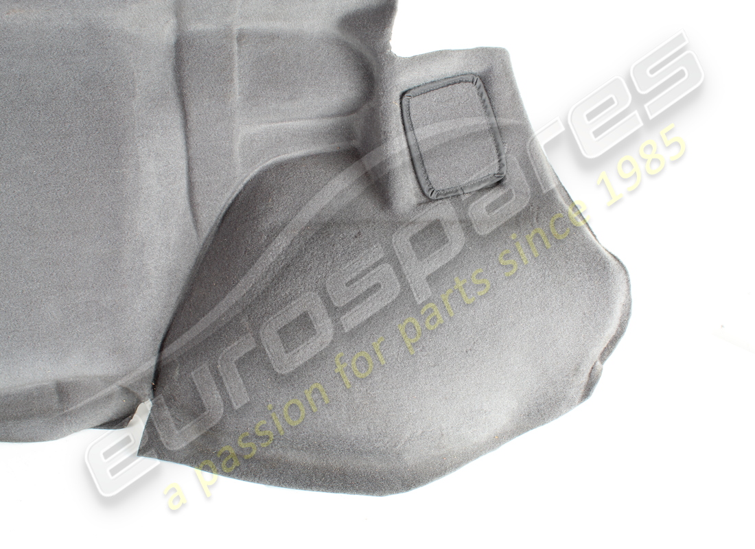 PANNELLO DI COPERTURA DIETRO IL SERBATOIO USATO MASERATI. NUMERO PARTE 371530122 (4) pannello di copertura dietro il serbatoio usato maserati. numero parte 371530122 (4)