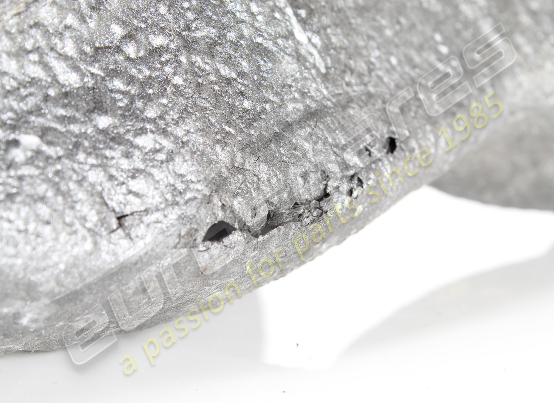 usata ferrari presa aria sx completa. numero parte 65990900 (3)