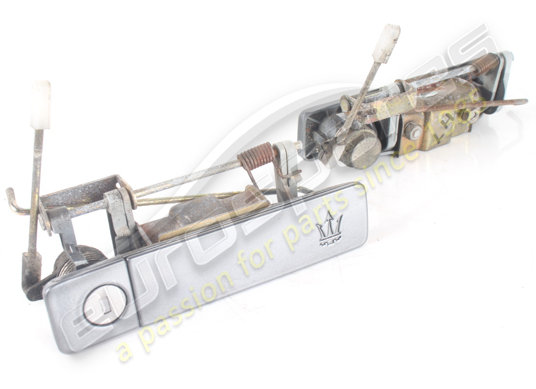 corpo bloccasterzo usato maserati. numero parte 373400001 (2)