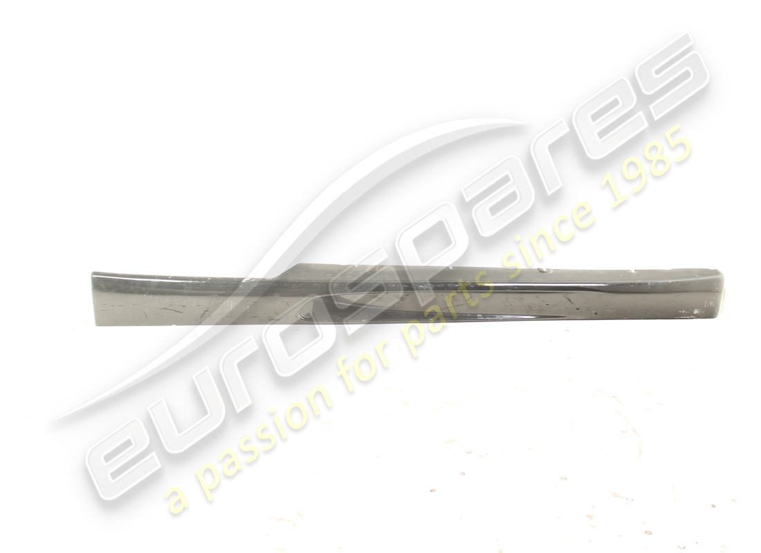 RIVESTIMENTO Ferrari USATO PER MEMBRO LATERALE SX . NUMERO PARTE 64101210 (1)