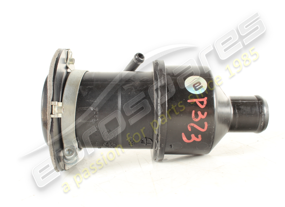 maserati collo riempimento carburante usato. numero parte 222257 (2)