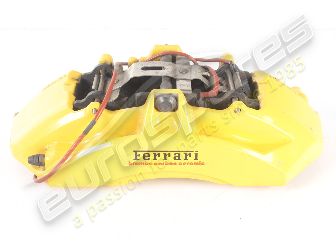 PINZA ANTERIORE SX USATA Ferrari CON PASTIGLIE. NUMERO PARTE 315567 (1)