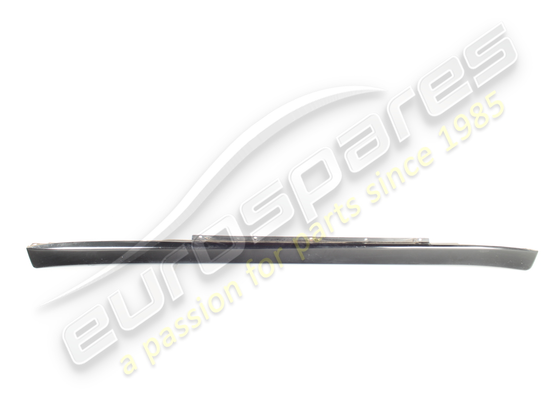 GONNA LATERALE DESTRO USATA Maserati. NUMERO PARTE 980000906 (1)