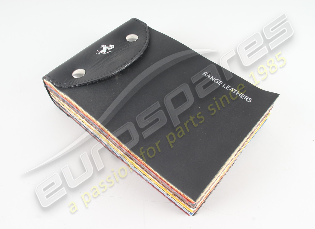 nuovi ferrari campioni di pelle frau. numero parte 95998116 (1)