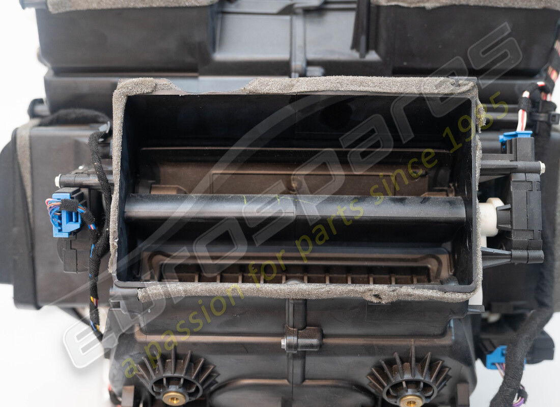 matrice riscaldatore lamborghini danneggiata. numero parte 400820351c (3)