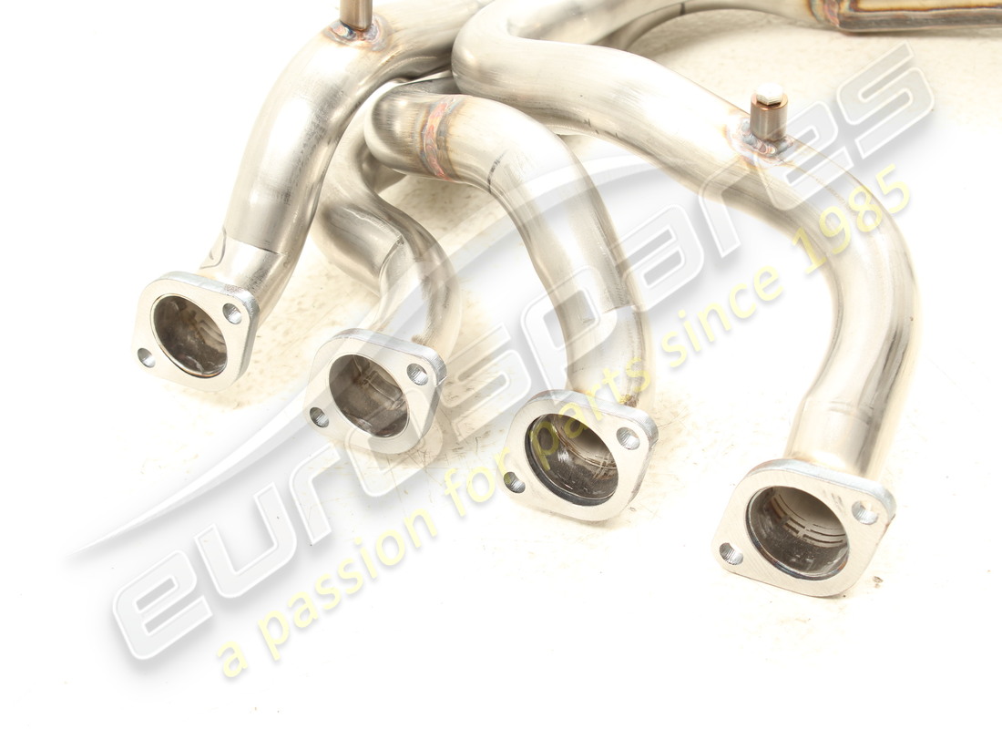 nuovo eurospares collettore posteriore. numero parte 106584 (2)