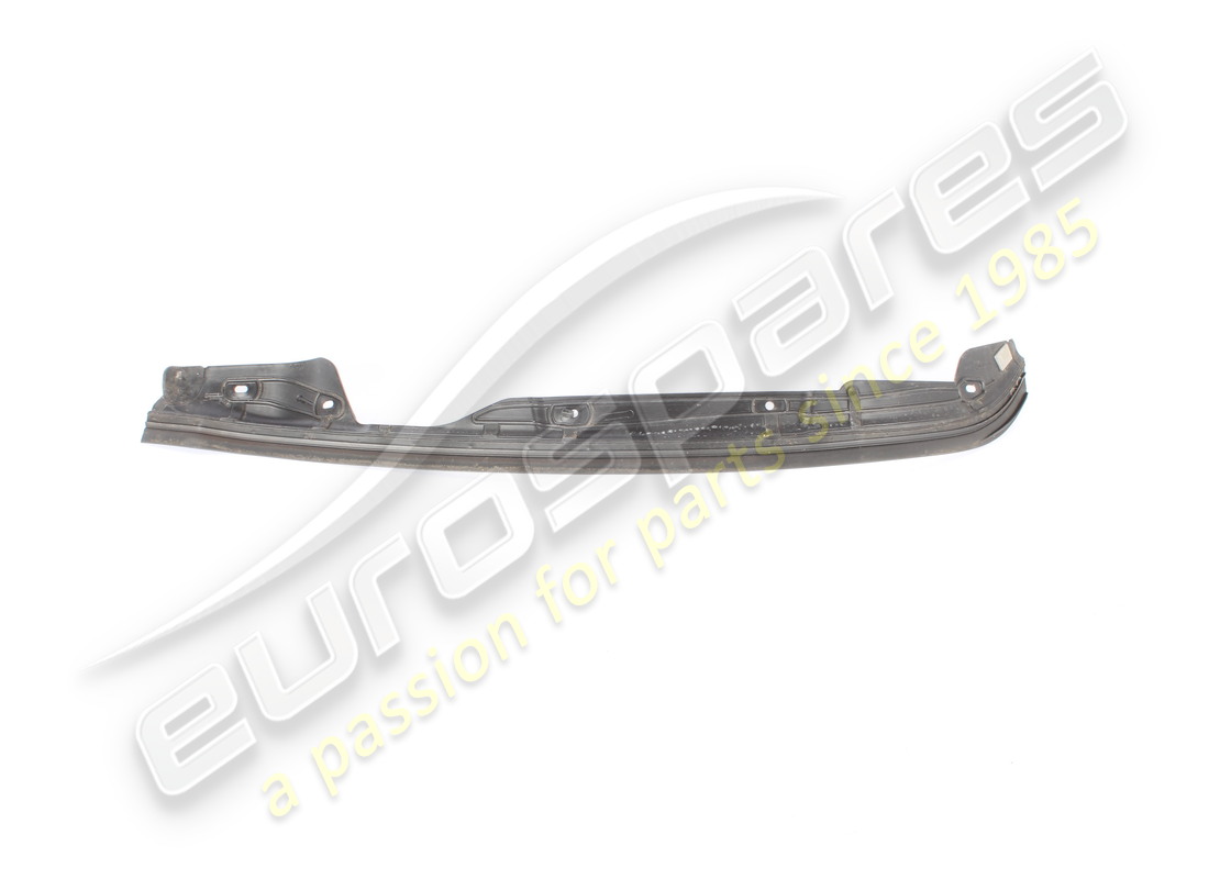 guarnizione sottoporta superiore anteriore destro usata maserati. numero parte 670003350 (2)