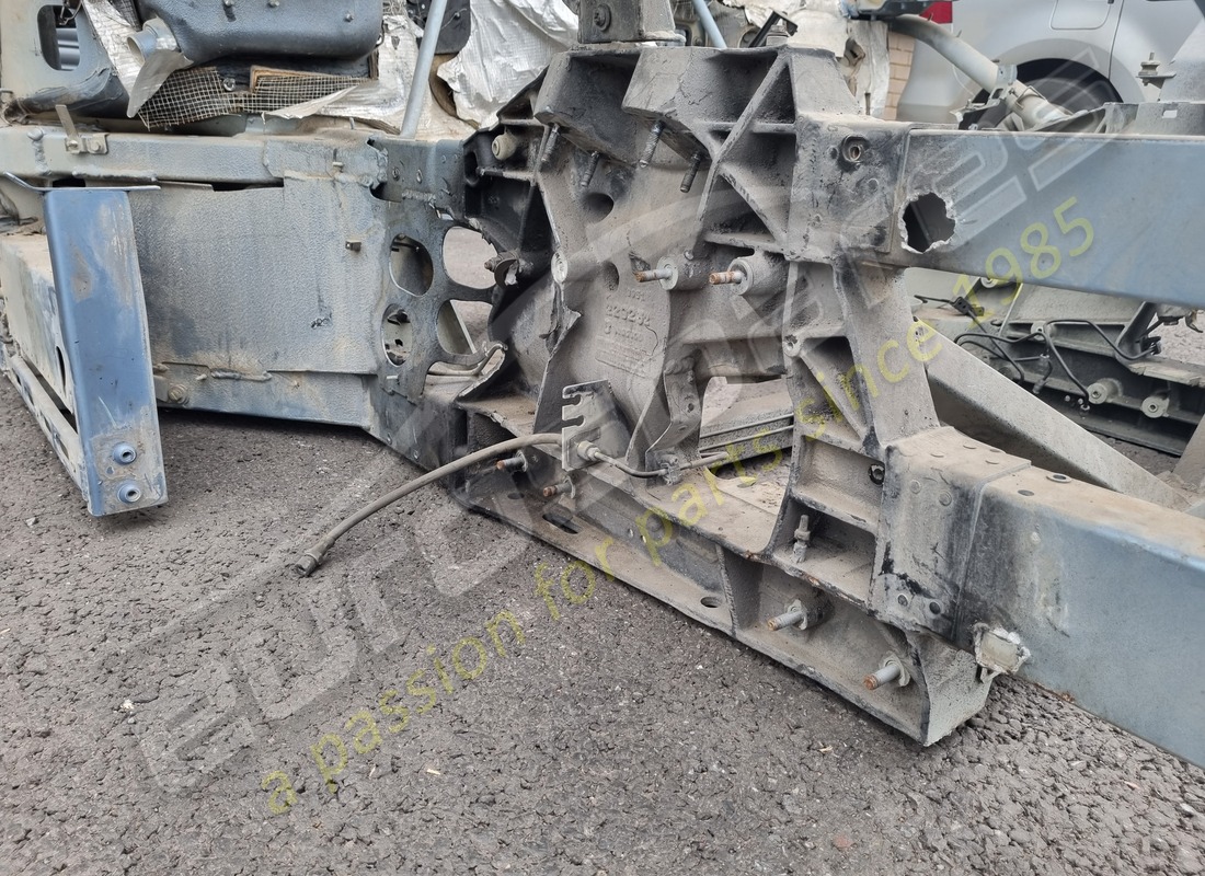 telaio anteriore eurospares ferrari 599 usato con paratia lhd. numero parte eap1390096 (5)