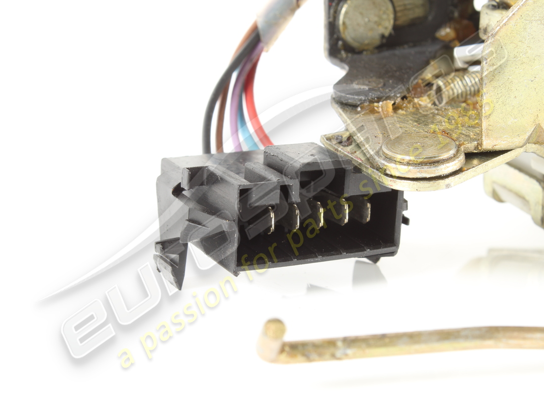 serratura porta sx usata ferrari. numero parte 64312600 (2)