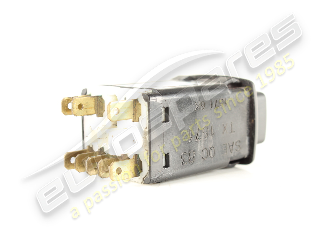 INTERRUTTORE LUCI DI EMERGENZA USATO FERRARI. NUMERO PARTE 114637 (4) interruttore luci di emergenza usato ferrari. numero parte 114637 (4)