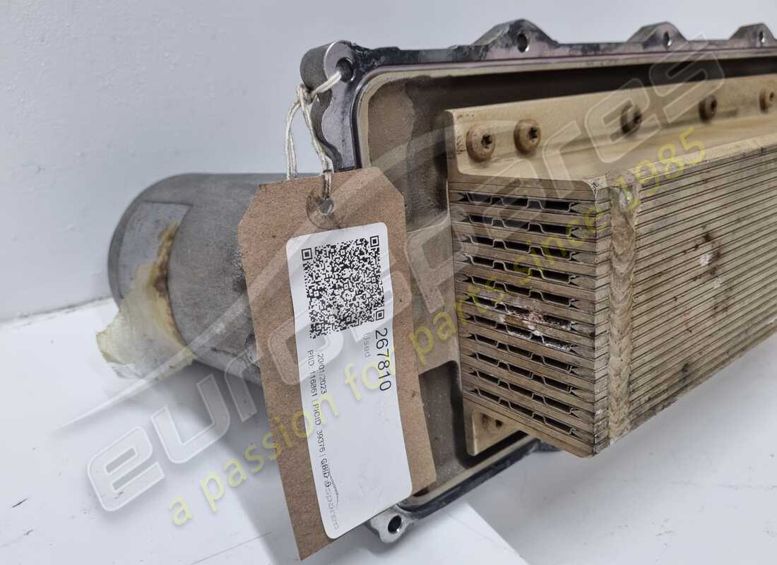 scambiatore di calore acqua/olio usato ferrari. numero parte 267810 (5)